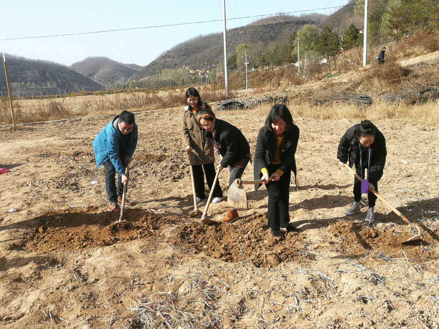 西安院行管党支部赴延安开展学习教育活动(图10)